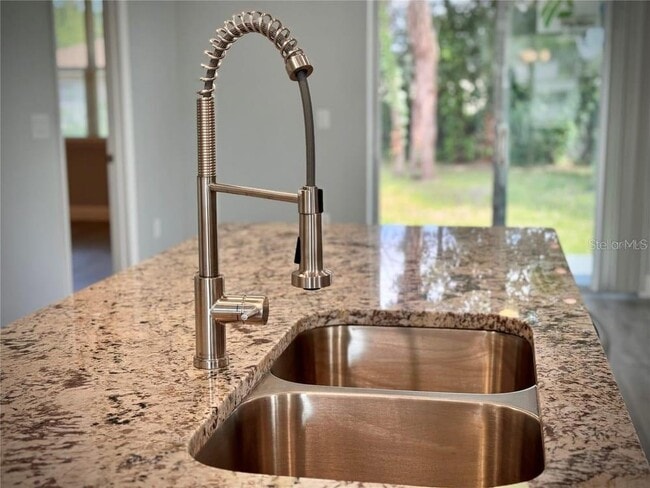 Building Photo - 4529 W Gore St