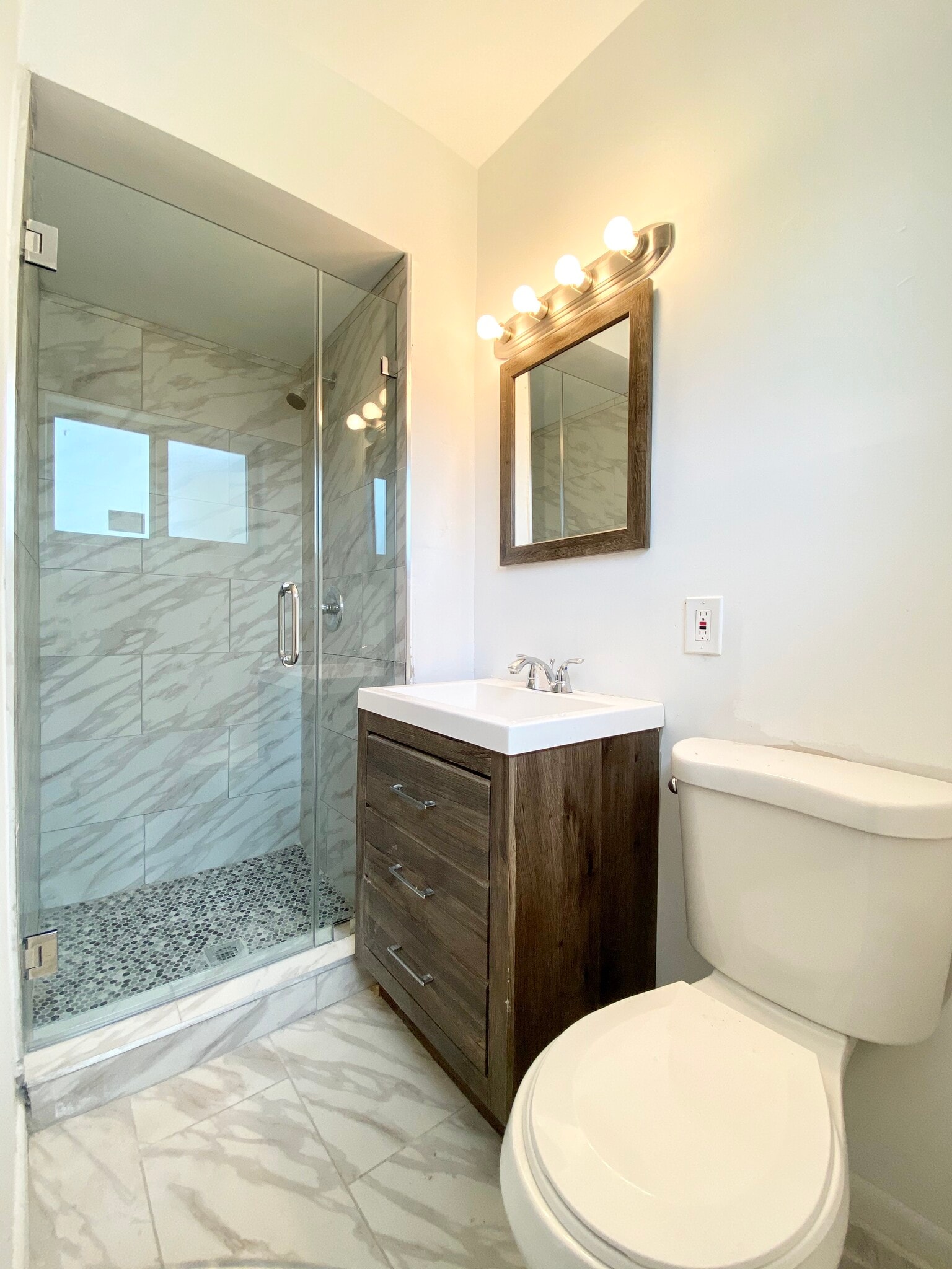 Master Bathroom - 1317 NE 116th St