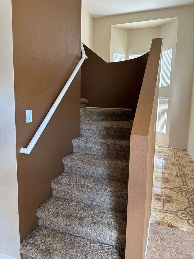 Building Photo - "Stylish and Spacious 3-Bed Home in Las Vegas with over 1500 sqft on a corner lot