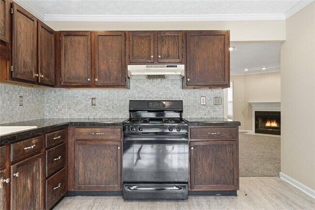 Building Photo - 1015 Plantation Way