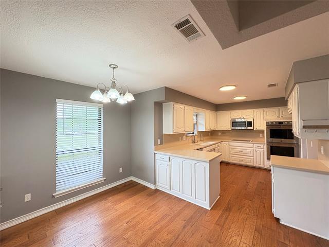 Building Photo - 10694 Rose Garden Ct