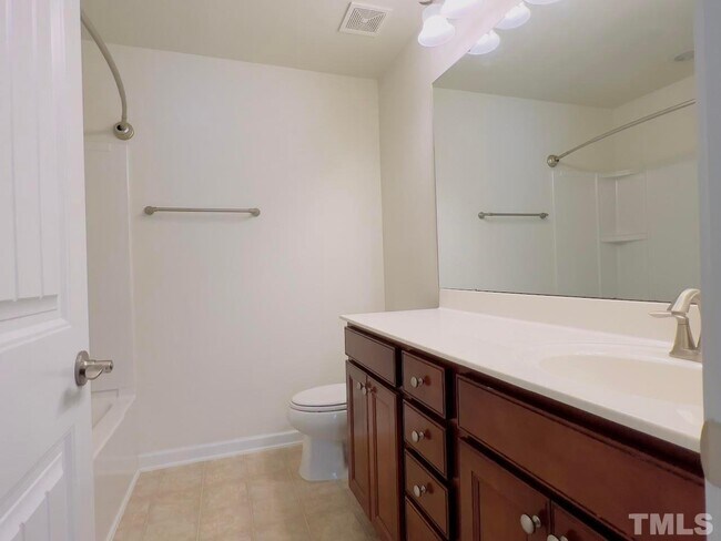 Building Photo - 4 Bedroom Single Family House for Rent - M...