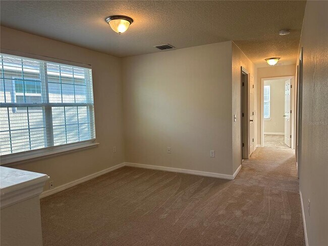 Building Photo - 10710 Reams Rd