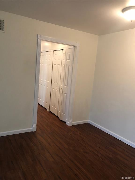 Building Photo - 30268 Southfield Rd