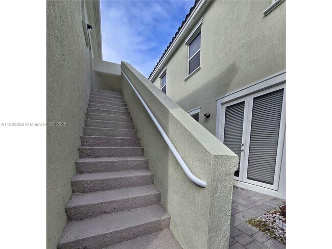 Building Photo - 17067 SW 93rd St
