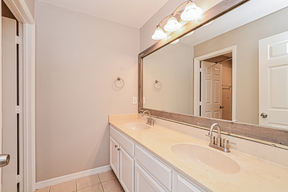 Building Photo - 2840 Sweetspire Cir