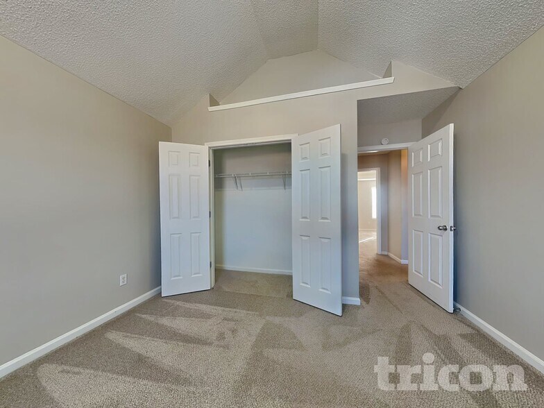 Building Photo - 816 Marcus Ln