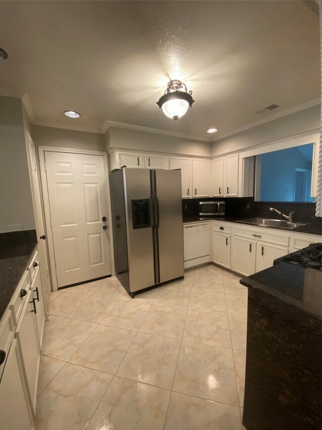 Building Photo - 56 S Circlewood Glen