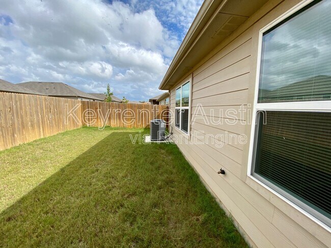 Building Photo - 5708 Shanjia Dr