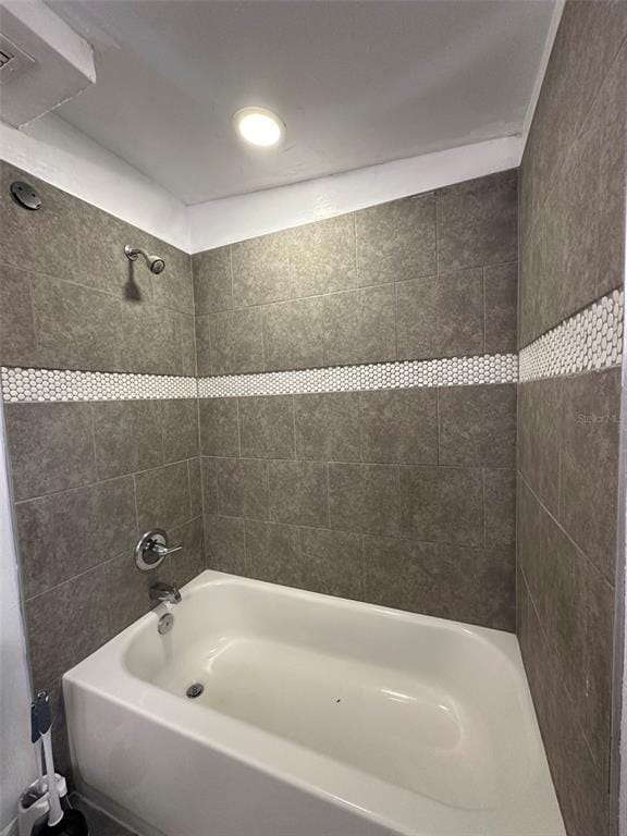 Building Photo - 655 NE Waldo Rd