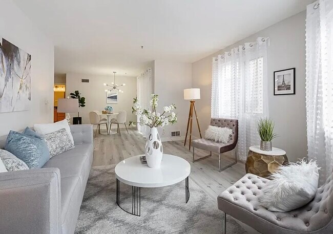 Building Photo - 6400 Christie Ave