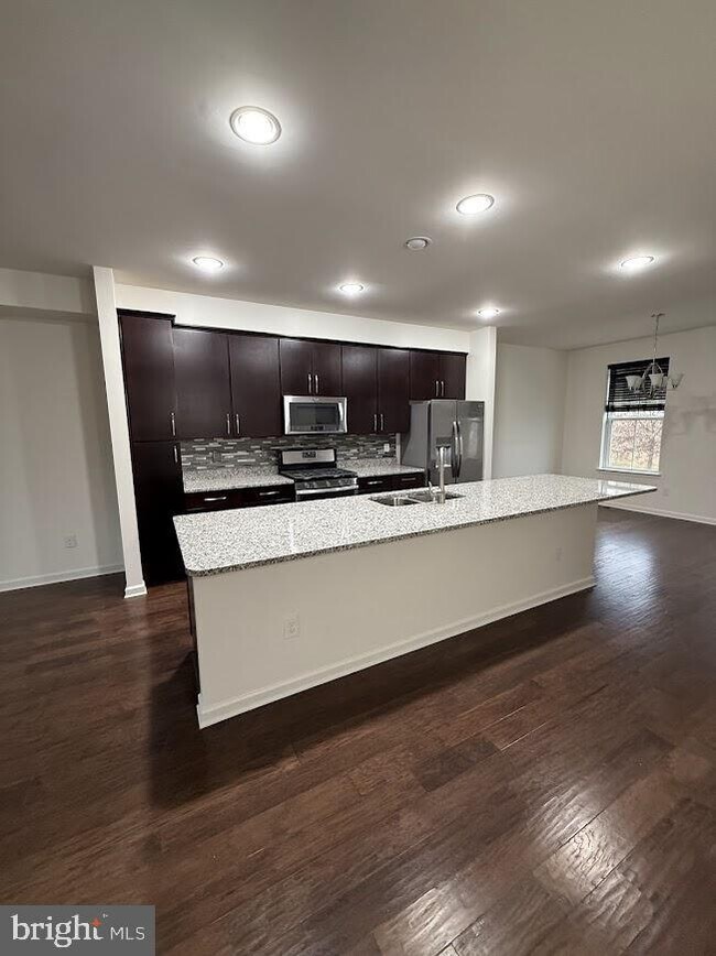 Building Photo - 1308 Teagan Dr