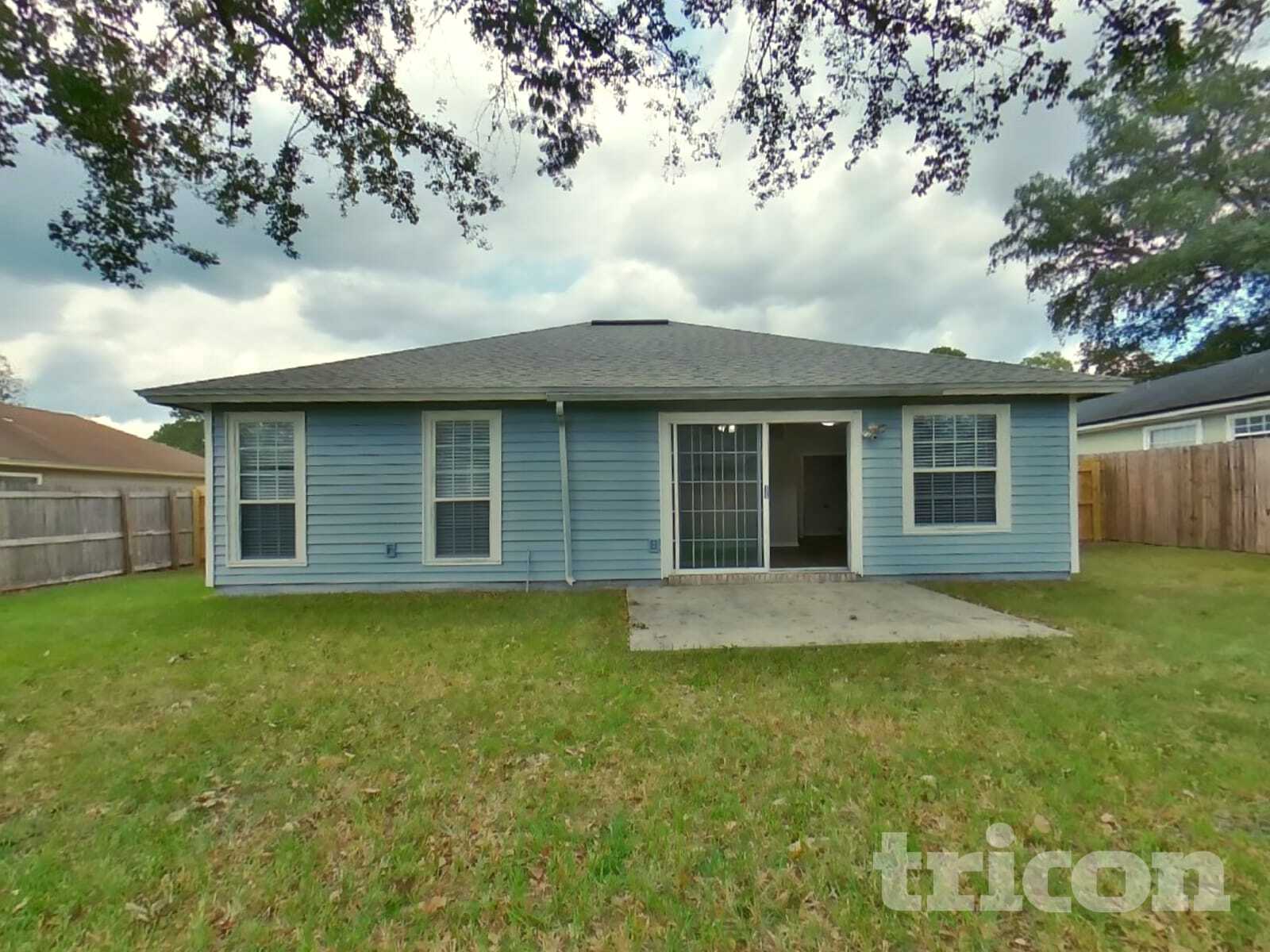 Building Photo - 8256 Creek Hollow Ct