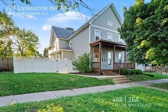 Building Photo - 707 Livingston Ave NE