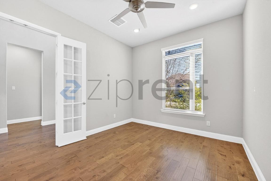 Building Photo - 7530 Sanctuary Dr