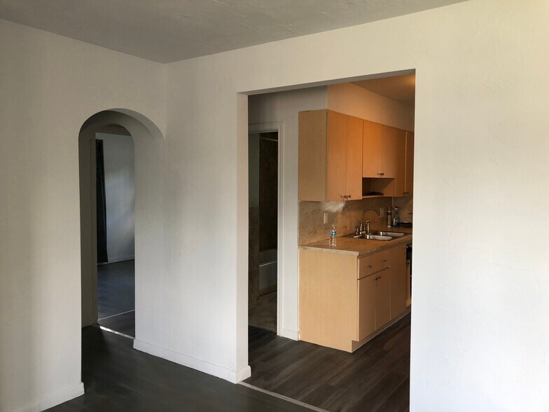 Building Photo - 740 NW 31st St