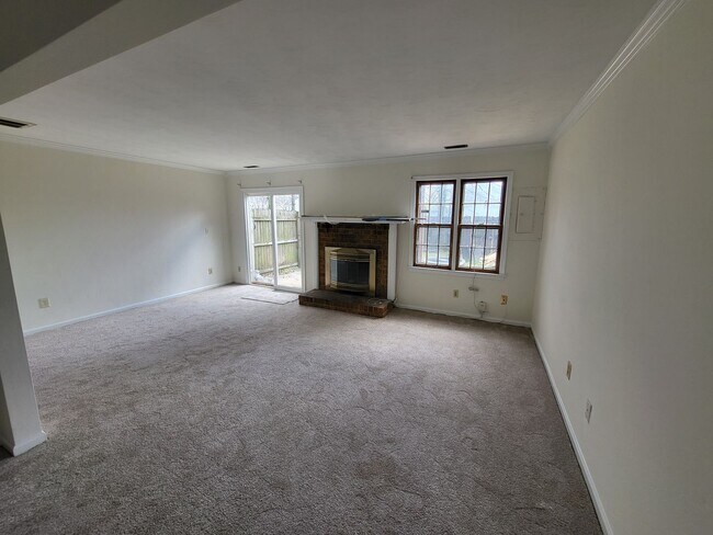 Building Photo - CAMPUS EAST