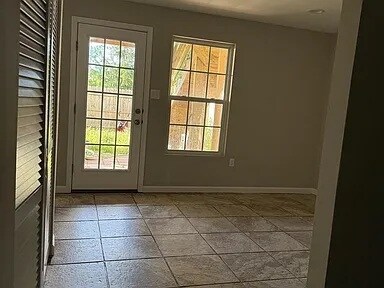 Building Photo - 2029 Spring Run Cir
