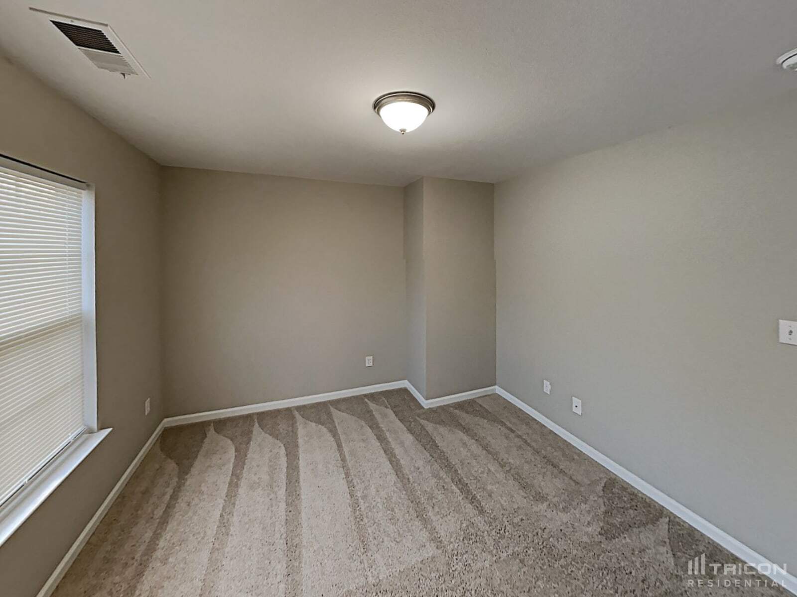 Building Photo - 4236 Glenmore Creek Dr