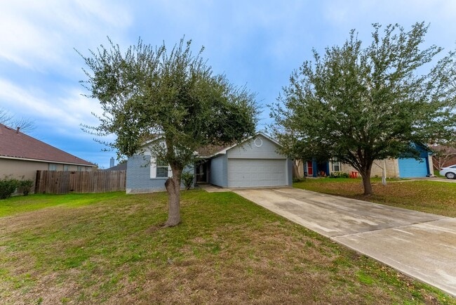 Building Photo - Modern Elegance Beckons: Unveil Your Dream Home in Kyle, TX!