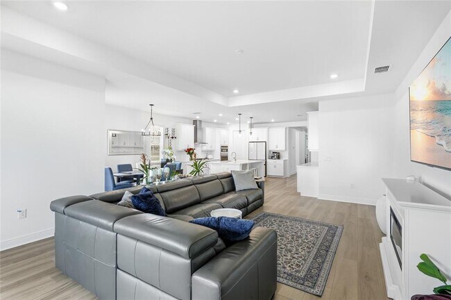 Building Photo - 17143 Savory Mist Cir
