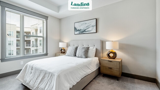 Building Photo - 8110 Park Ln