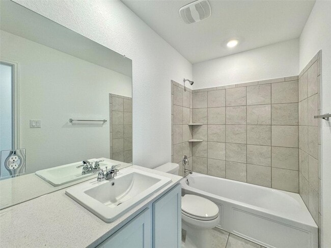 Building Photo - 1316 Acorn Oak Dr