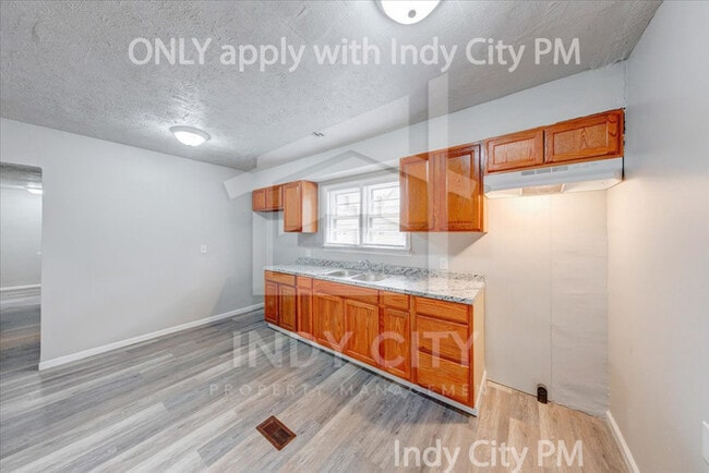 Building Photo - 1144 McDougal St