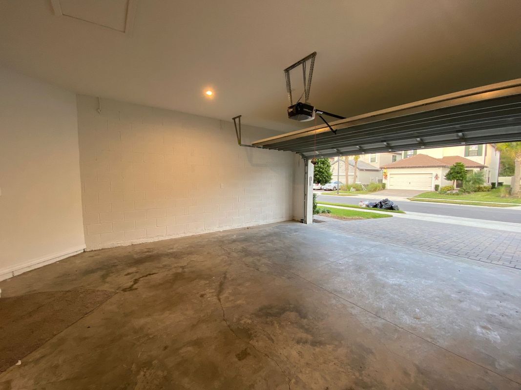 Building Photo - 1470 Lone Feather Trail