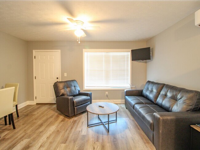 Building Photo - NEW Furnished Apartments close to Athens and TVA Brownsferry