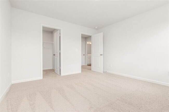 Building Photo - 410 Pt Pl Dr