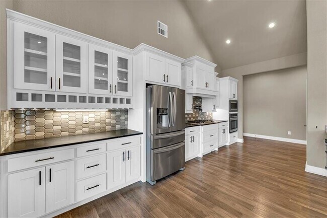 Building Photo - 3711 Bitterroot St