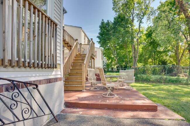 Building Photo - 112 Rockwood Pl