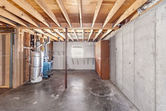 Building Photo - Charming 3-Bedroom Family Home in Orchard Mesa with Incredible Views!!!