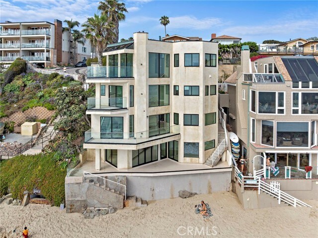 Building Photo - 715 Ocean Front