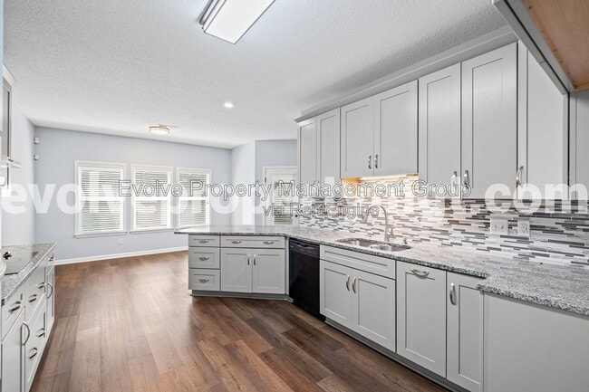Building Photo - 6606 Baudette Cove