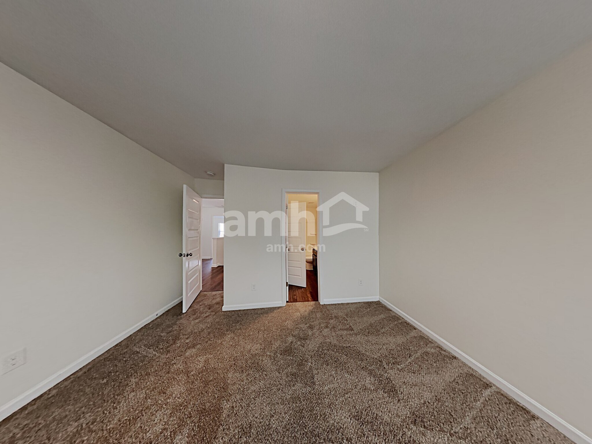Building Photo - 2311 Foxy Dr