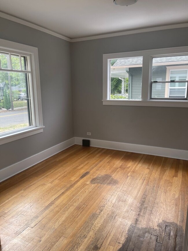 Building Photo - Welcome to Your Backyard Paradise!