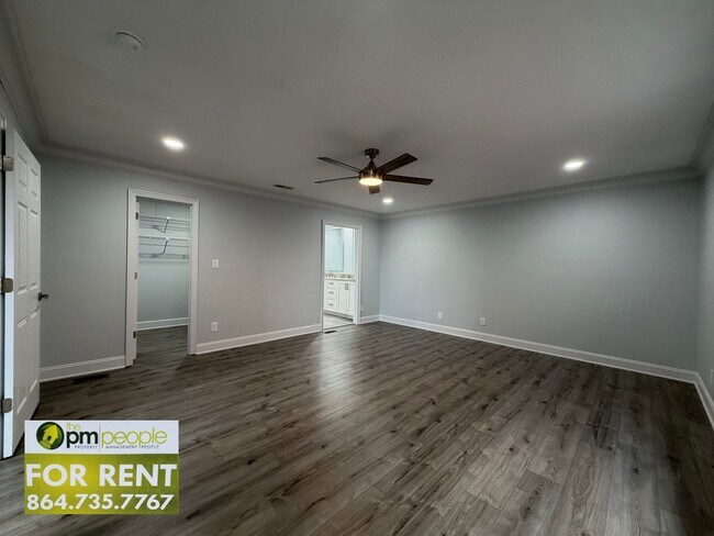 Building Photo - 134 Bennetts Bridge Rd