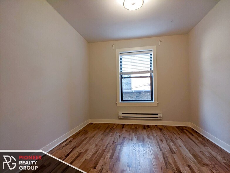 Building Photo - 2430 N Kedzie Blvd