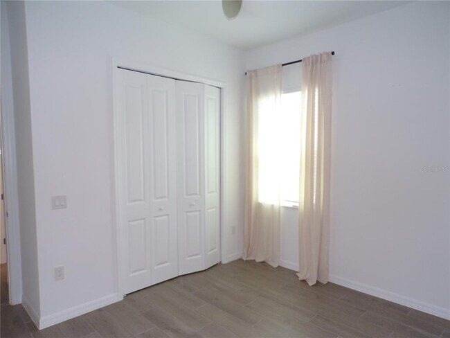 Building Photo - 15255 River Birch Ct
