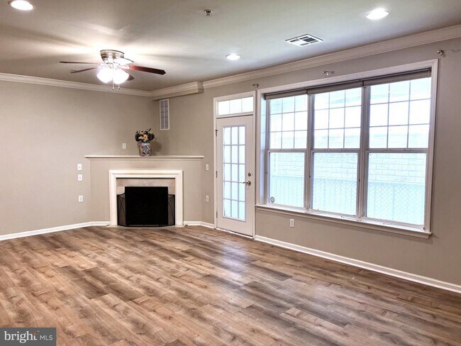 Building Photo - 416 Masterson Ct
