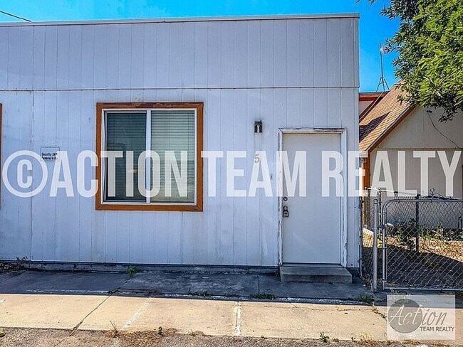 Primary Photo - 3674 S State St