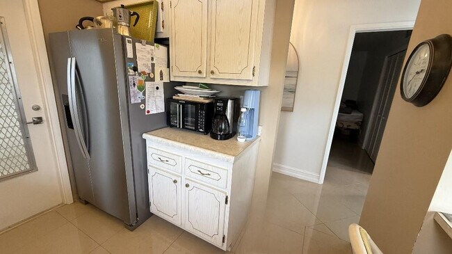 Building Photo - 1630 N Ocean Blvd