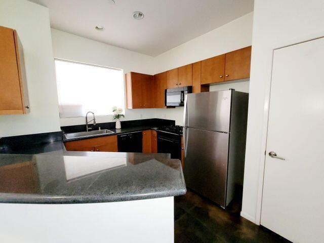 Building Photo - 3545 Sunburst Blvd