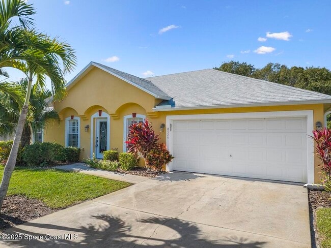 Primary Photo - 8575 105th Ct