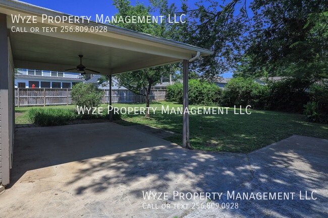 Building Photo - 1703 Sandlin Ave SE