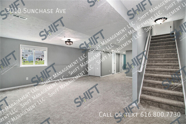 Building Photo - 3010 Sunchase Ave