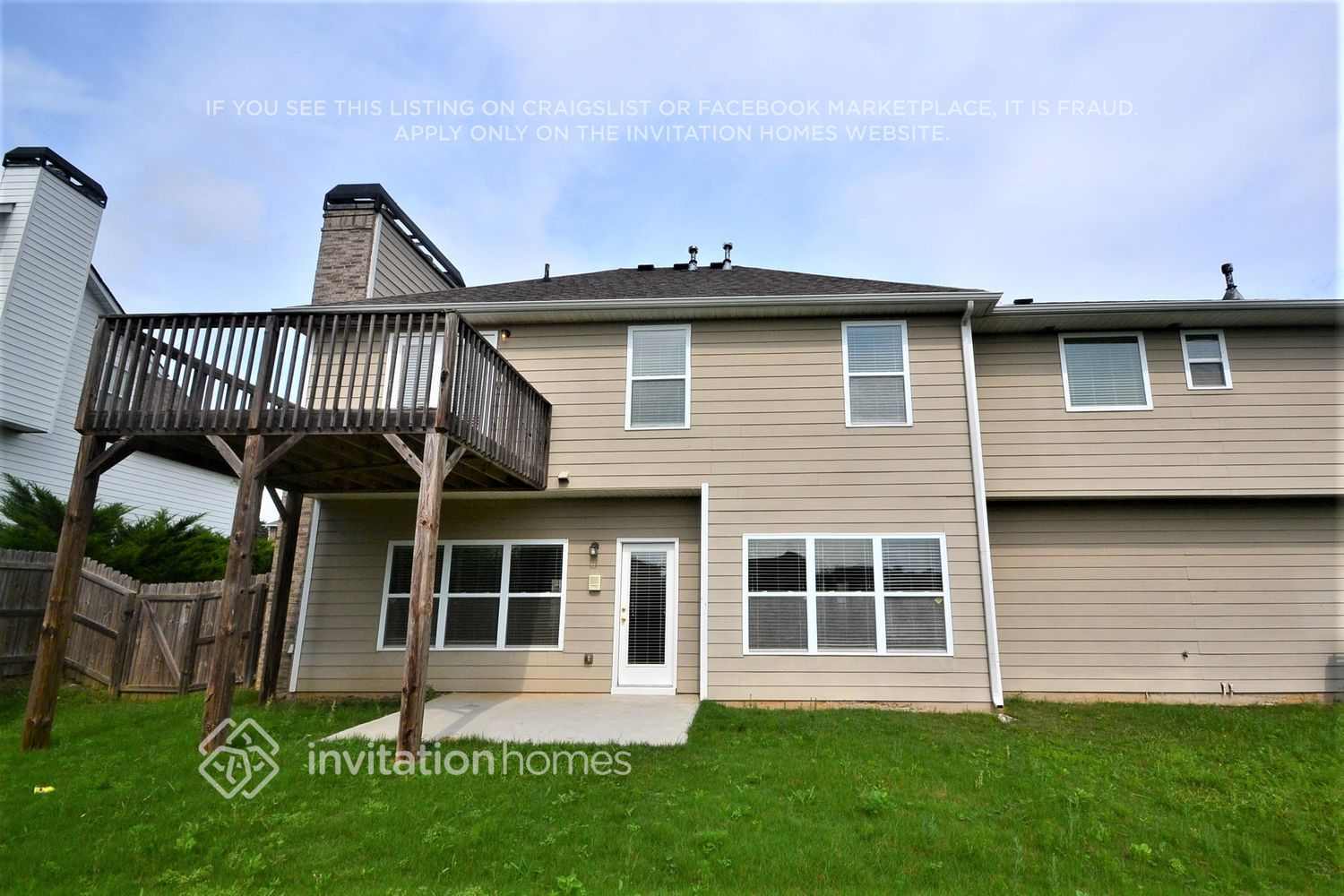 Building Photo - 825 Kaitlyn Dr
