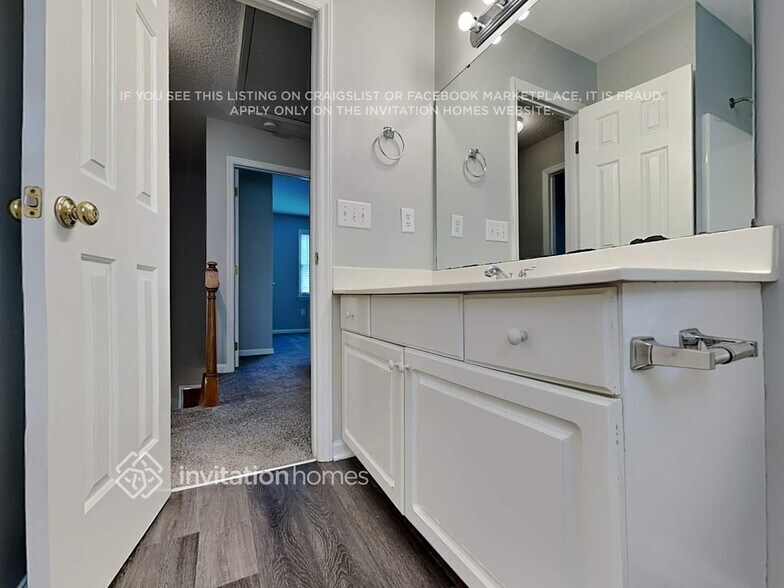 Building Photo - 121 Peach Orchard Dr